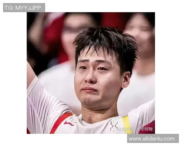 赵睿在篮球赛场上的成长与突破展现了年轻运动员的无限潜力与拼搏精神